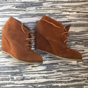 Nature Breeze wedges, women’s size 8